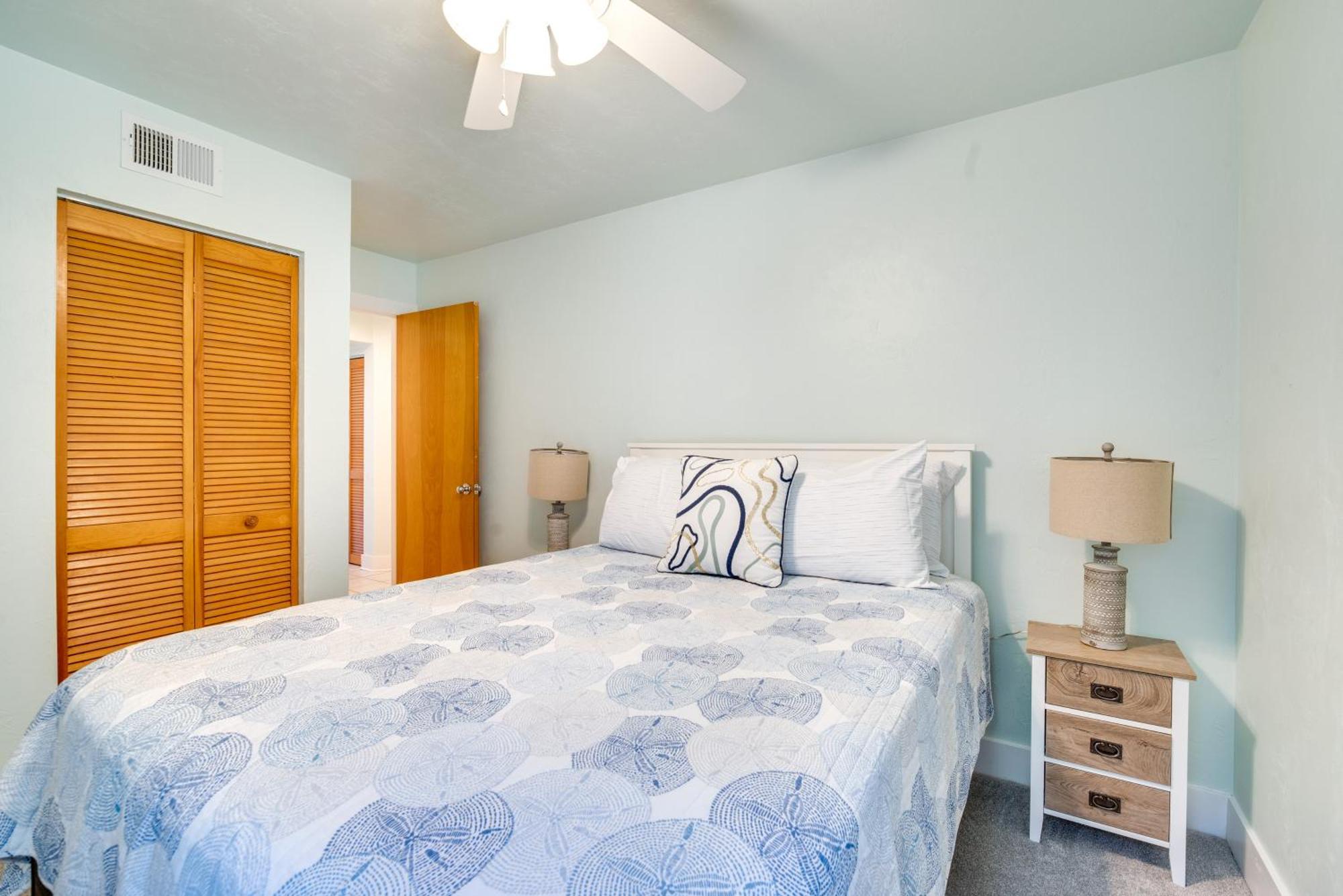 Cedar Key Condo With Balcony And Gulf Views! Ngoại thất bức ảnh
